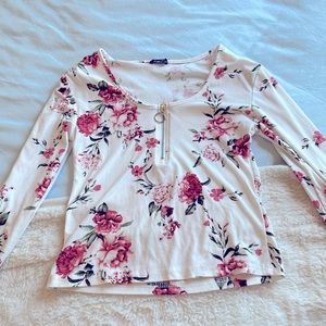 rue21 Long Sleeve Top Size S Great Condition